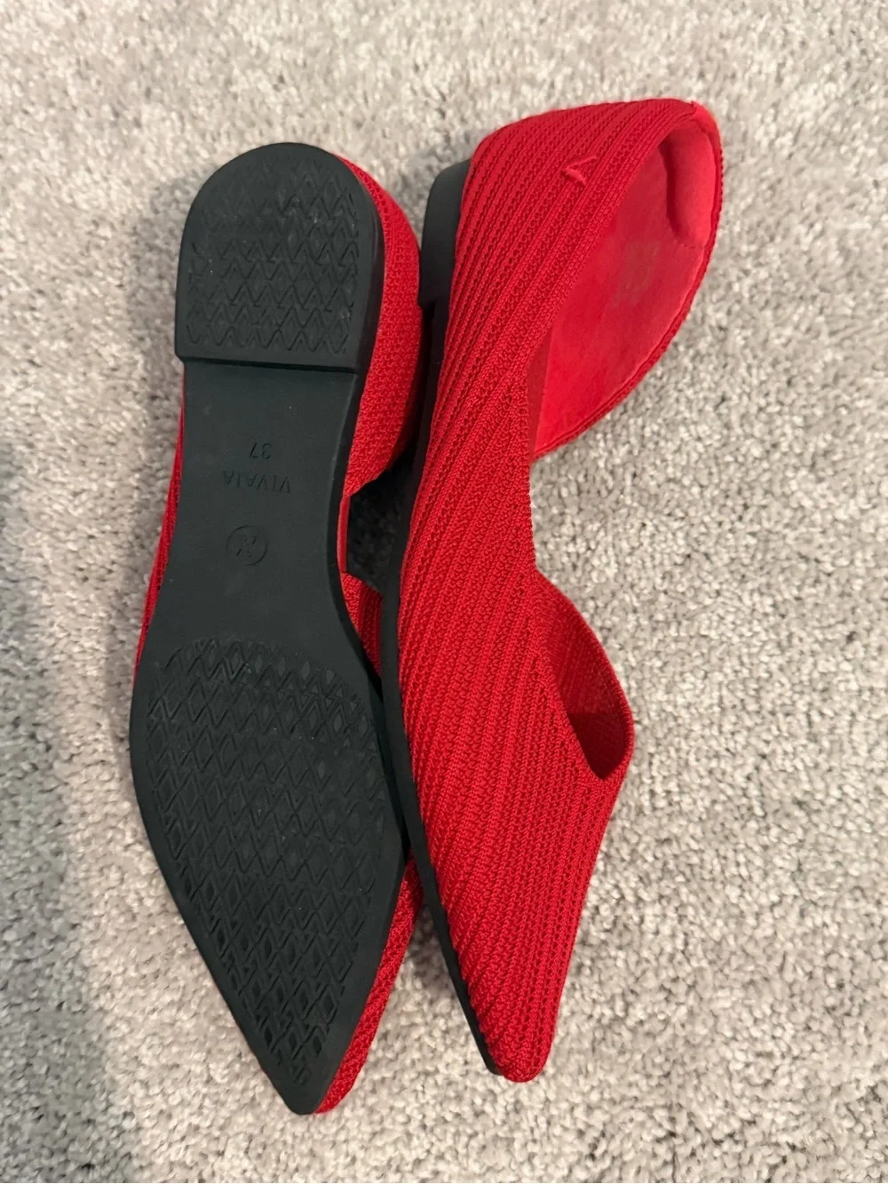 Vivaia Melia Red Pointed Knit Flats - Slip-On Comfort Size 37